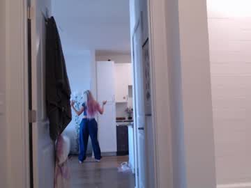 Foto porno Sex online cu lilyyymonroee pe KUR.ro