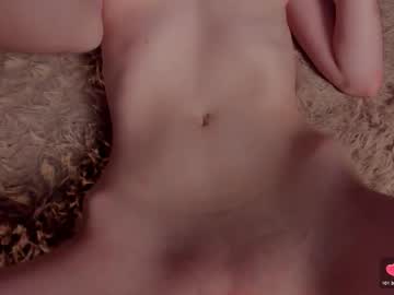 Foto porno Nebunii pe chat marca linalive2005 pe KUR.ro