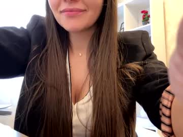 Foto porno Ce sexy este lissa__1 pe KUR.ro