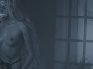 Foto porno Ce sexy este little_anitta pe KUR.ro