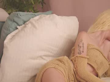 Foto porno Ce sexy este little_anitta pe KUR.ro