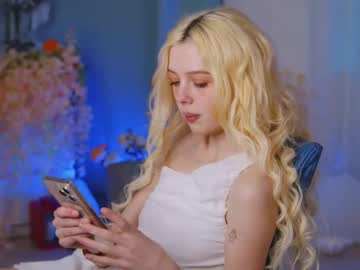Foto porno Ce sexy este little_anitta pe KUR.ro