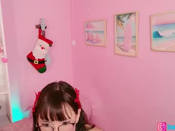 Foto porno Nebunii pe chat marca little_effy18_ pe KUR.ro