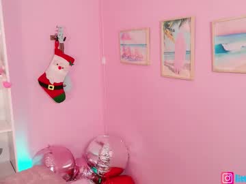 Foto porno Nebunii pe chat marca little_effy18_ pe KUR.ro