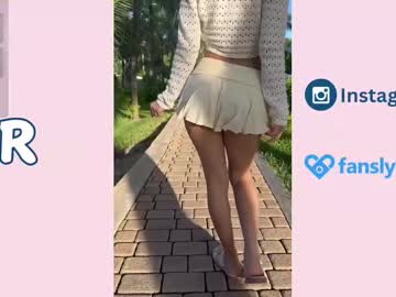 Foto porno Nebunii pe chat marca little_effy18_ pe KUR.ro