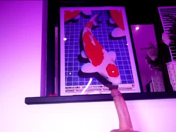 Foto porno littlee33 descoperita pe video chat pe KUR.ro