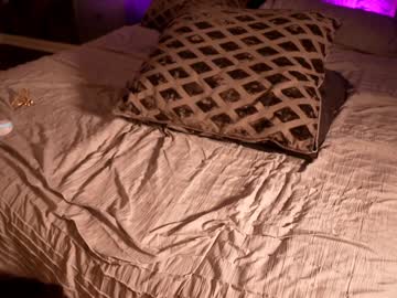 Foto porno Ganduri murdare cu littlee33 pe KUR.ro