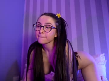 Foto porno Ganduri murdare cu littlee33 pe KUR.ro