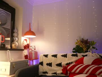 Foto porno littlee33 descoperita pe video chat pe KUR.ro