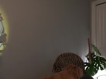 Foto porno Nebunii pe chat marca littlemiss_kira pe KUR.ro
