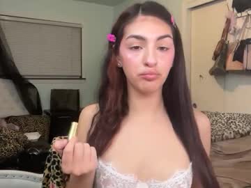 Foto porno livhart ne arata tot la camera pe KUR.ro