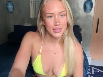 Foto porno Nebunii pe chat marca livslifee pe KUR.ro