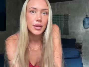 Foto porno Nebunii pe chat marca livslifee pe KUR.ro