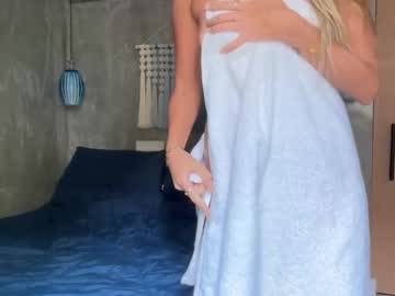 Foto porno Nebunii pe chat marca livslifee pe KUR.ro