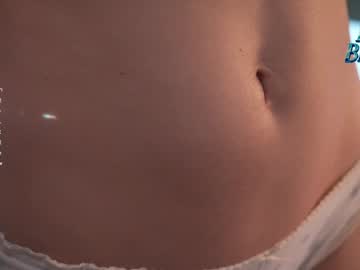 Foto porno lucie_beltran descoperita pe video chat pe KUR.ro