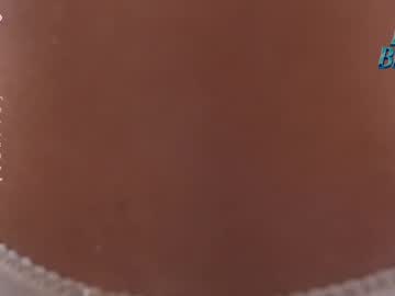 Foto porno lucie_beltran descoperita pe video chat pe KUR.ro