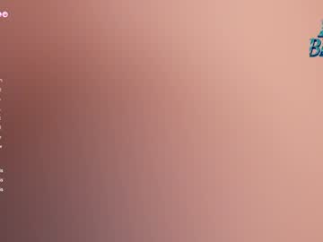Foto porno lucie_beltran descoperita pe video chat pe KUR.ro
