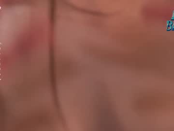 Foto porno lucie_beltran descoperita pe video chat pe KUR.ro