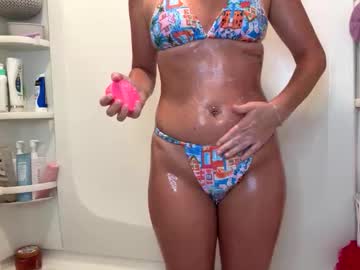 Foto porno Ganduri murdare cu luluxoxo3 pe KUR.ro