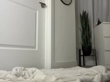 Foto porno luvaimee vrea sex pe Chaturbate pe KUR.ro