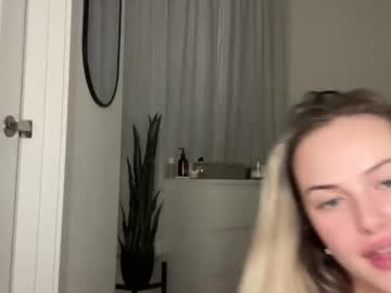 Foto porno luvaimee vrea sex pe Chaturbate pe KUR.ro