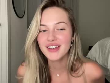 Foto porno luvaimee vrea sex pe Chaturbate pe KUR.ro