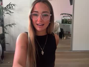 Foto porno Nebunii pe chat marca luvlivvyy pe KUR.ro