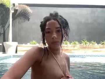 Foto porno Sex online cu lylaxblake pe KUR.ro