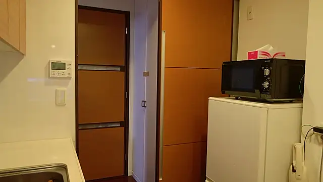 Foto porno maataaan vrea sex pe StripChat pe KUR.ro