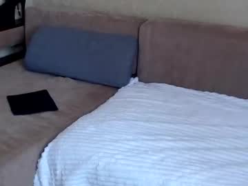 Foto porno maddieandjason se dezbraca la web pe Chaturbate pe KUR.ro