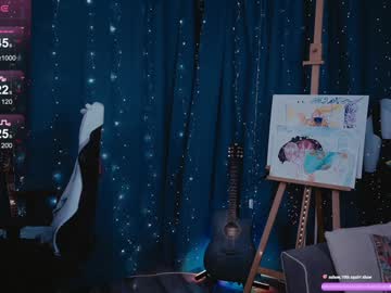 Foto porno madnessalise ne arata tot la camera pe KUR.ro