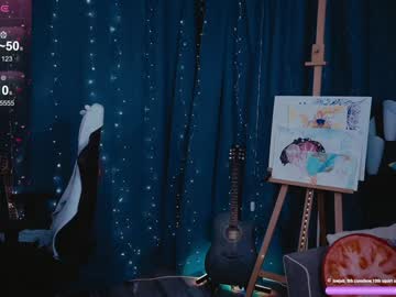 Foto porno madnessalise ne arata tot la camera pe KUR.ro