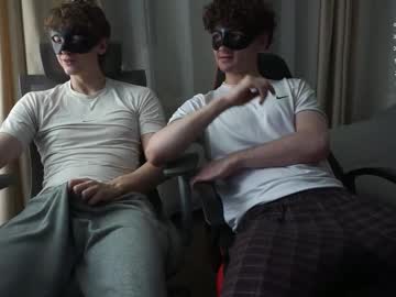 Foto erotica #2002286 pe KUR.ro