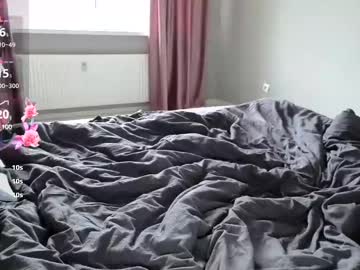 Foto porno Sex online cu marikorin pe KUR.ro