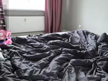 Foto porno Sex online cu marikorin pe KUR.ro