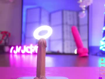 Foto porno Ganduri murdare cu marry_cordy pe KUR.ro