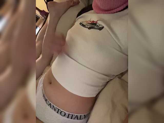 Foto porno Nebunii pe chat marca marsandvenera pe KUR.ro