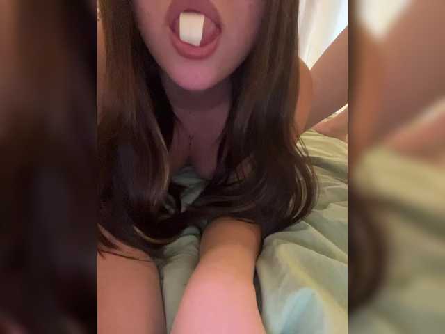 Foto porno Fantezii cu marsandvenera pe BongaCams pe KUR.ro