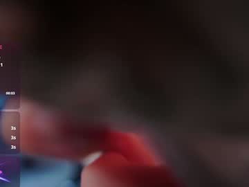 Foto porno mayabaee1 ne arata tot la camera pe KUR.ro