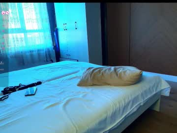 Foto porno Discutii intime cu melissalemi pe KUR.ro