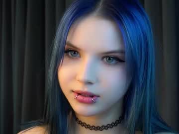 Foto porno Nebunii pe chat marca merciabawden pe KUR.ro