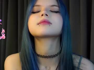 Foto porno Nebunii pe chat marca merciabawden pe KUR.ro