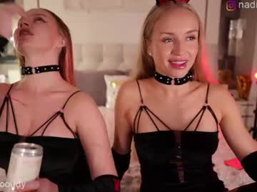 Foto porno Sex online cu mia_cloudy pe KUR.ro
