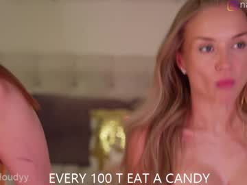 Foto porno Sex online cu mia_cloudy pe KUR.ro