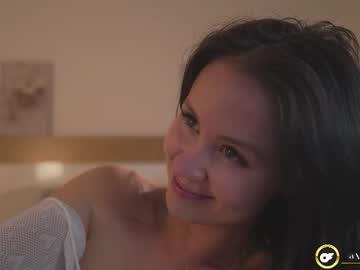 Foto porno Ganduri murdare cu mia_greyy pe KUR.ro