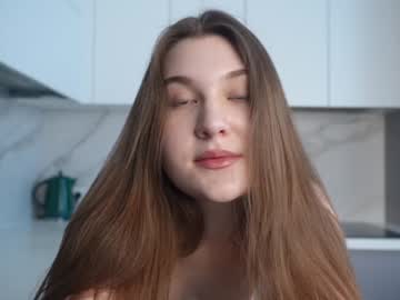Foto porno milablum ne arata tot la camera pe KUR.ro