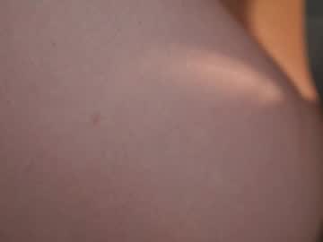 Foto porno Ce sexy este milablum pe KUR.ro