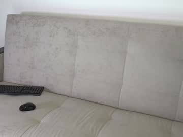 Foto porno Discutii intime cu milly____ pe KUR.ro