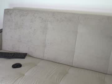 Foto porno Discutii intime cu milly____ pe KUR.ro