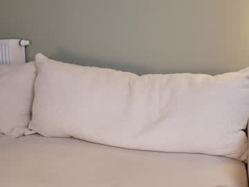 Foto porno minimollyq vrea sex pe Chaturbate pe KUR.ro